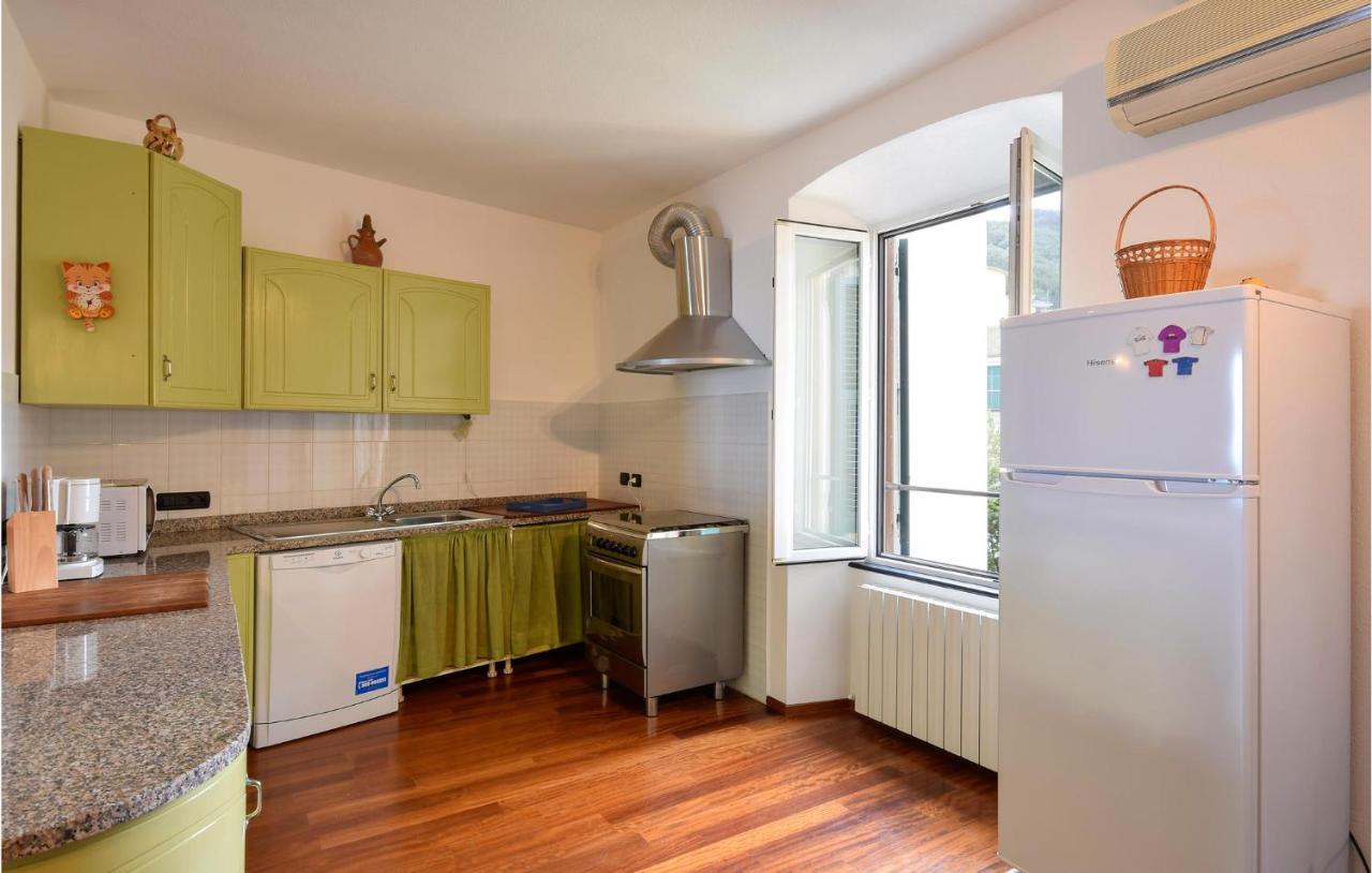 Nice Apartment In Moneglia With House Sea View Exteriör bild